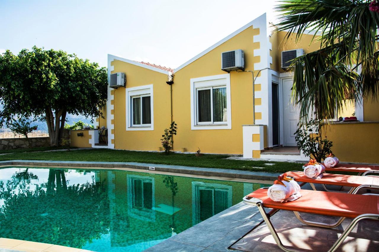 Plakalona Apartment *